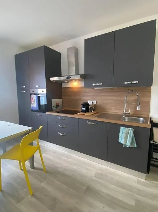 Le Finestre Sul Mare Apartment Rio Marina Italy