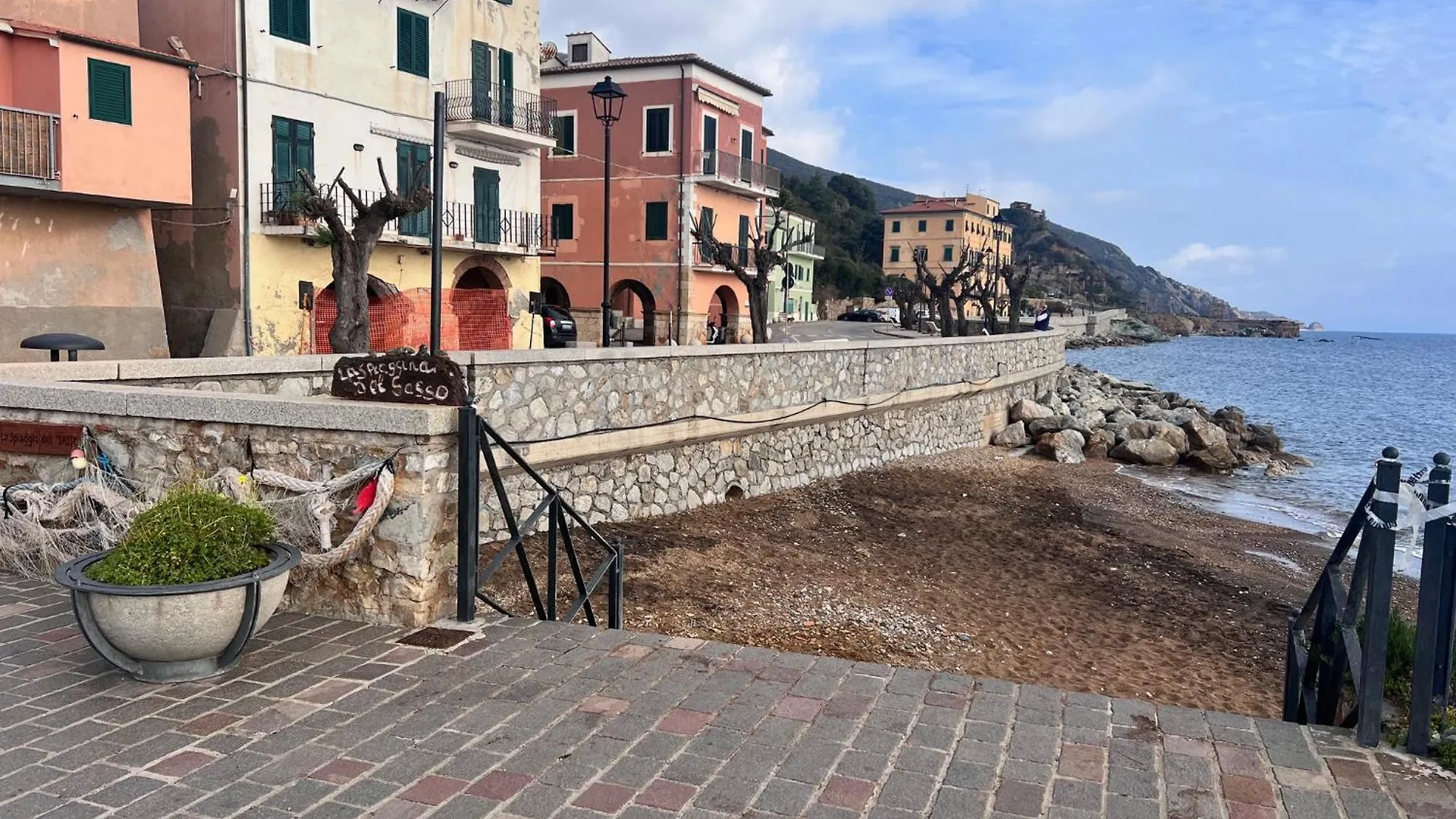 Le Finestre Sul Mare Apartment Rio Marina Italy